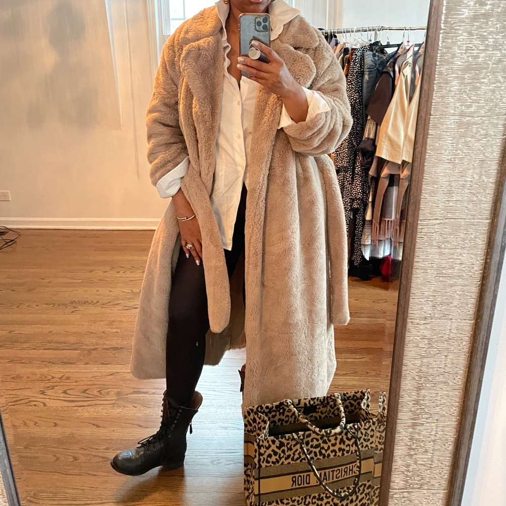 Taupe Faux Fur Coat - Picture 5 of 7